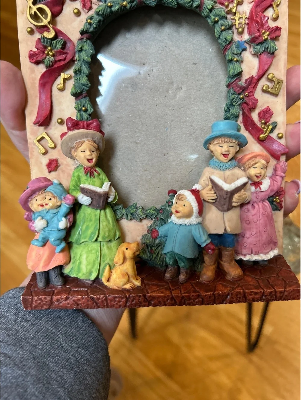 Vintage Christmas Carolers Resin Photo Frame with Music Notes and Bells